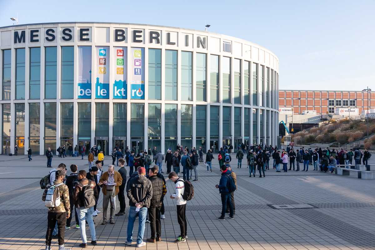 Belektro Halle Eingang